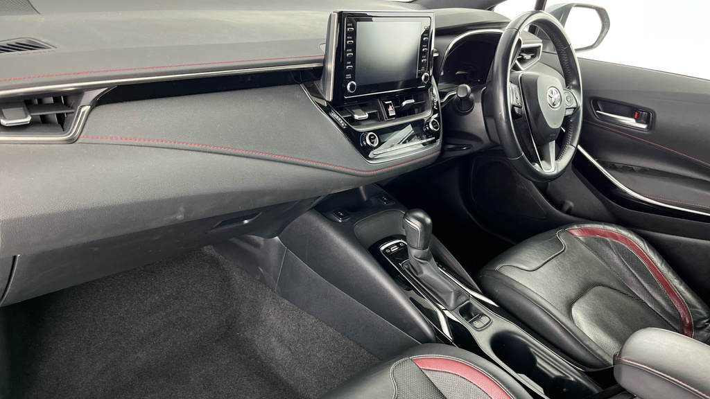 Toyota Corolla Gr Sport Black #10