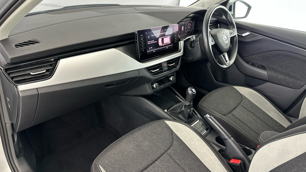 Skoda Kamiq Suv Blue #11