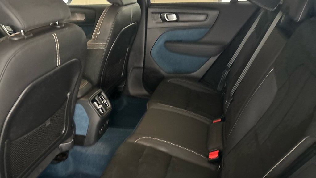 Volvo C40 170Kw Recharge Core 69Kwh Blue #17