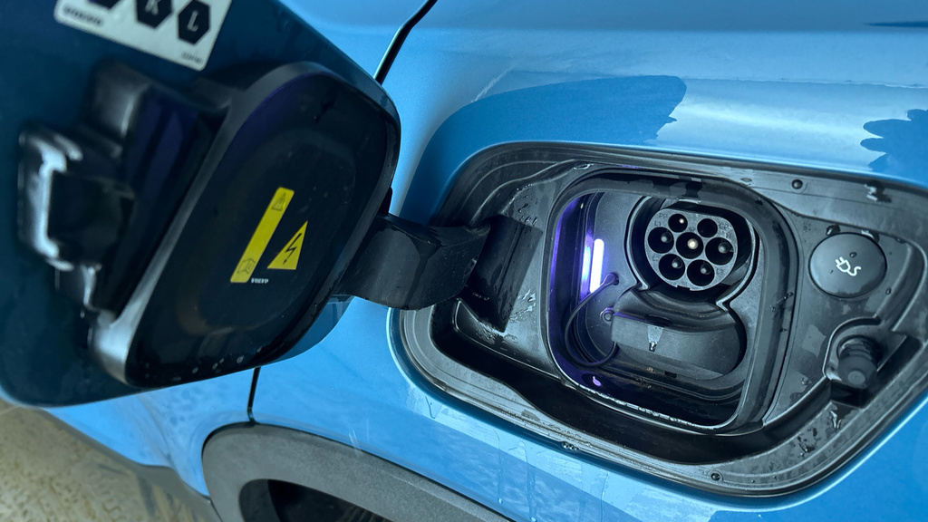 Volvo C40 170Kw Recharge Core 69Kwh Blue #24