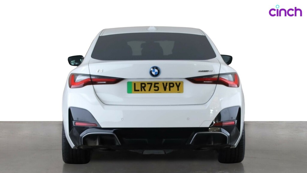 BMW i4 210Kw Edrive35 Sport 70Kwh 2025 White #4