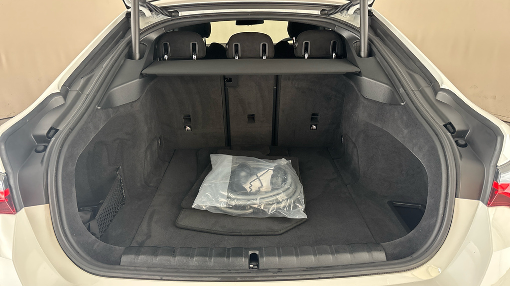 BMW i4 210Kw Edrive35 Sport 70Kwh 2025 White #18