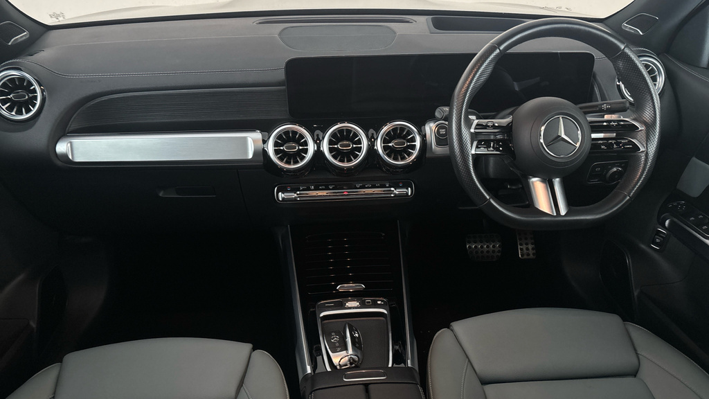 Mercedes-Benz EQB Amg Line Grey #10