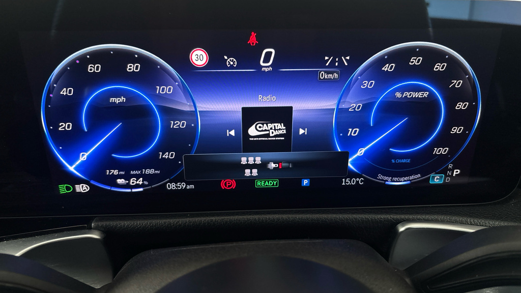 Mercedes-Benz EQB Amg Line Grey #15