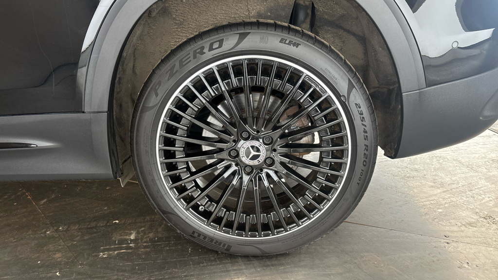 Mercedes-Benz EQB Amg Line Grey #19