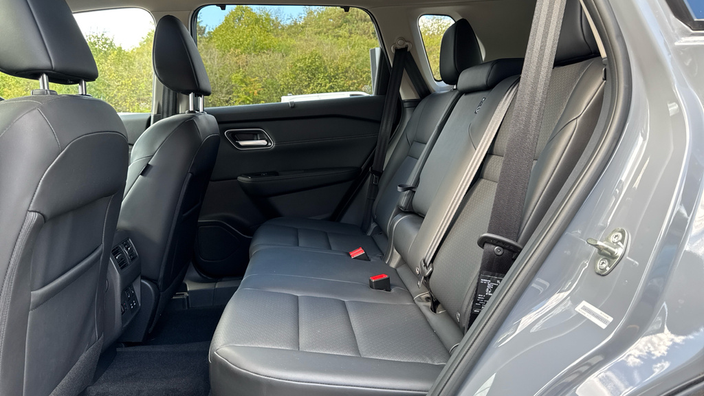 Nissan X-Trail Acenta Premium Silver #14
