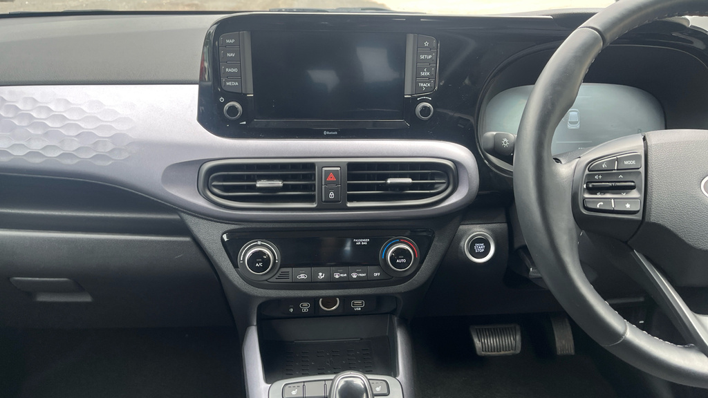 Hyundai I10 1.0 63 Premium Nav Red #12