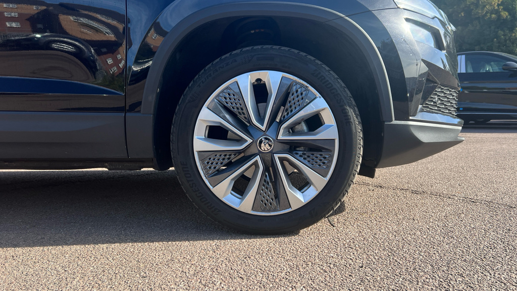 Skoda Karoq Se Drive Silver #30