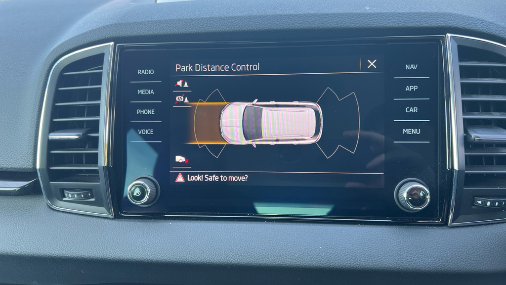 Skoda Karoq Se Drive Silver #10