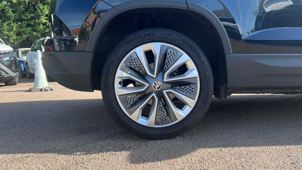 Skoda Karoq Se Drive Silver #27