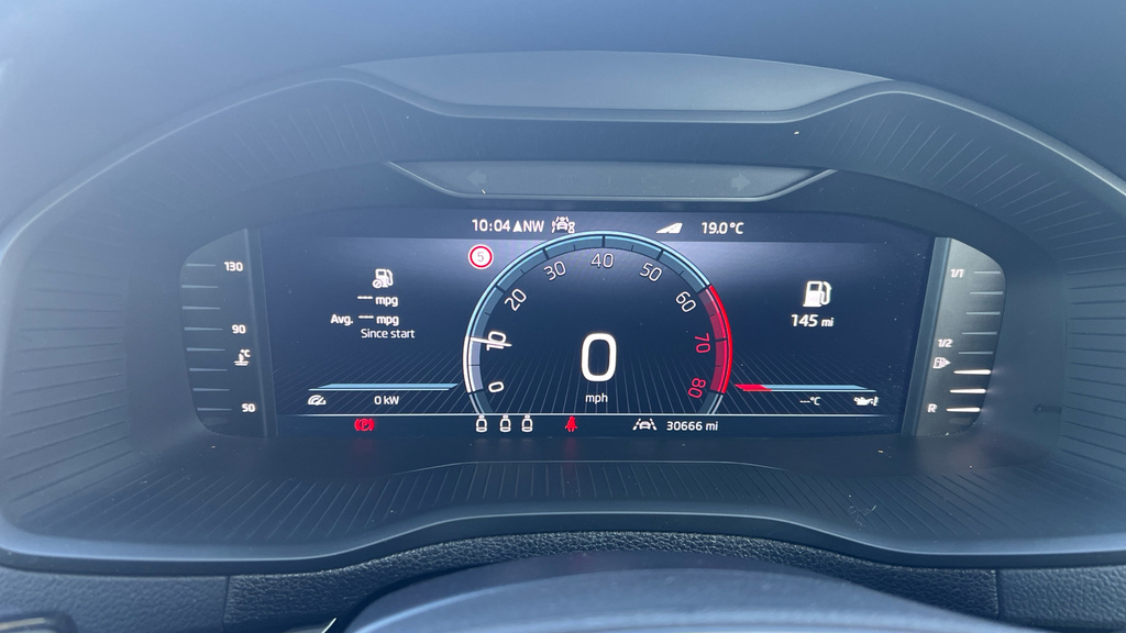 Skoda Karoq Se Drive Silver #22