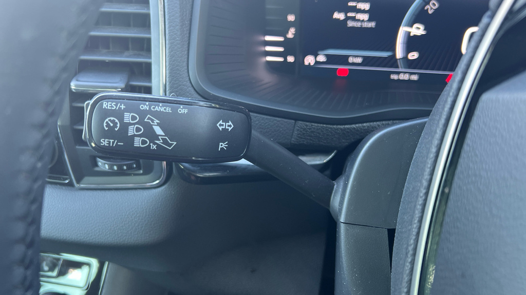 Skoda Karoq Se Drive Silver #36