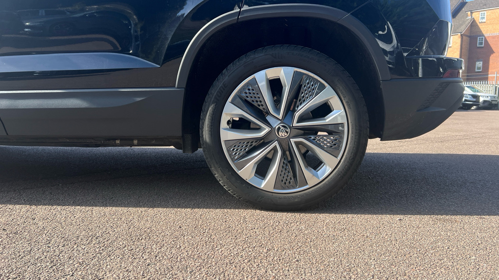 Skoda Karoq Se Drive Silver #28