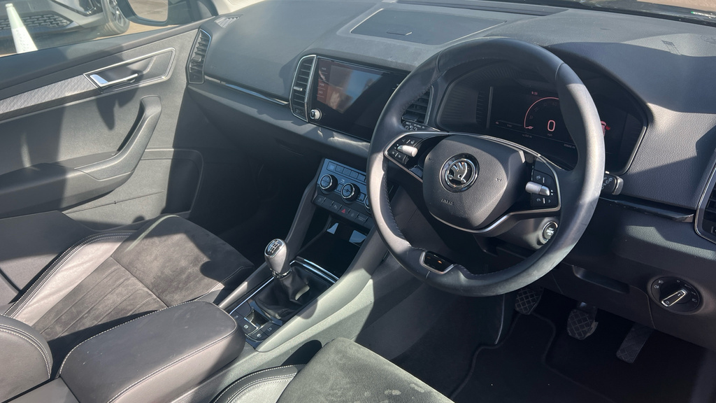Skoda Karoq Se Drive Silver #11