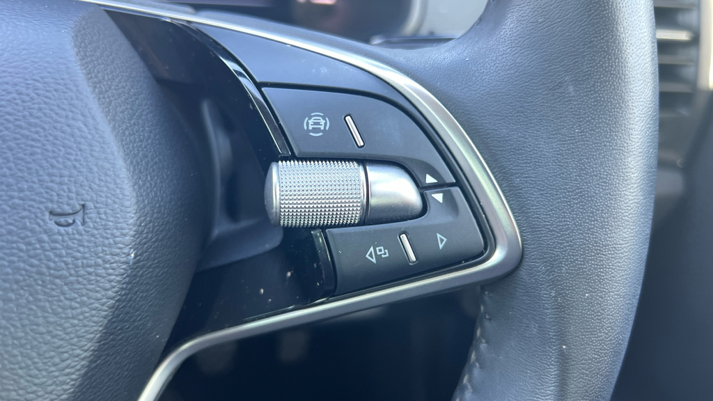 Skoda Karoq Se Drive Silver #35