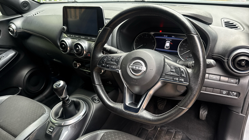 Nissan Juke 1.0 Dig-t Visia White #12