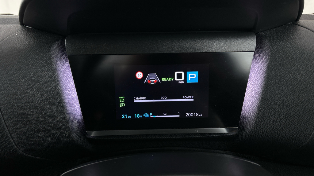 Citroen e-C4 50Kwh Shine Plus 7.4Kw Charger #20