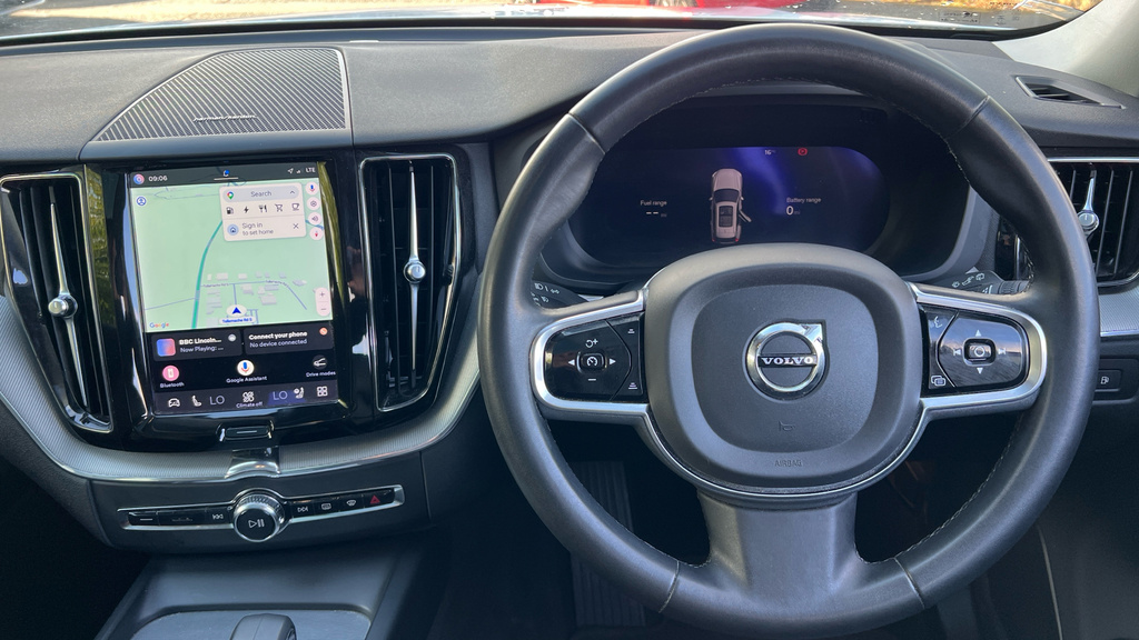 Volvo XC60 2.0 B4p Plus Dark Geartronic Black #24