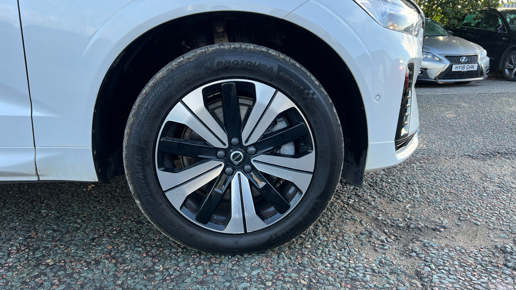 Volvo XC60 2.0 B4p Plus Dark Geartronic Black #18