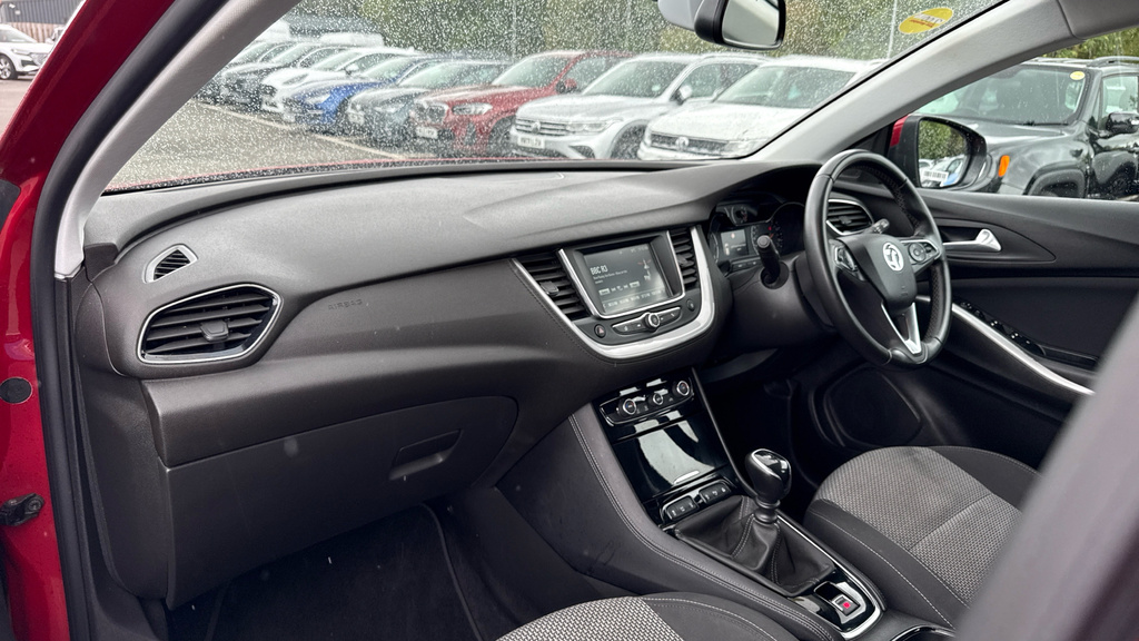 Vauxhall Grandland X Red #14