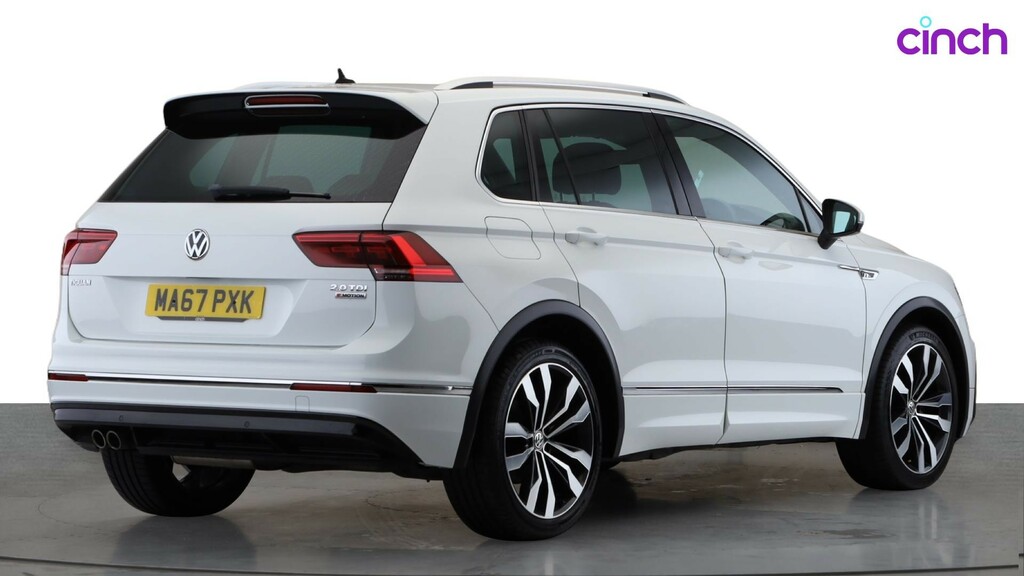 Volkswagen Tiguan Se Navigation White #3