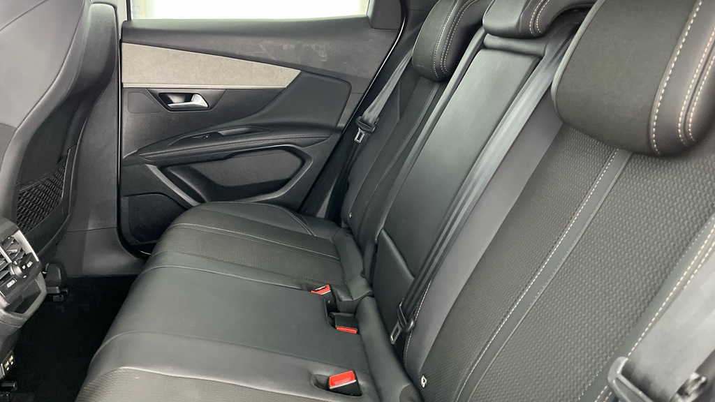 Peugeot 3008 Allure Black #22