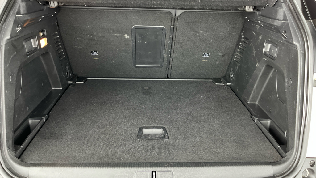 Peugeot 3008 Allure Black #23