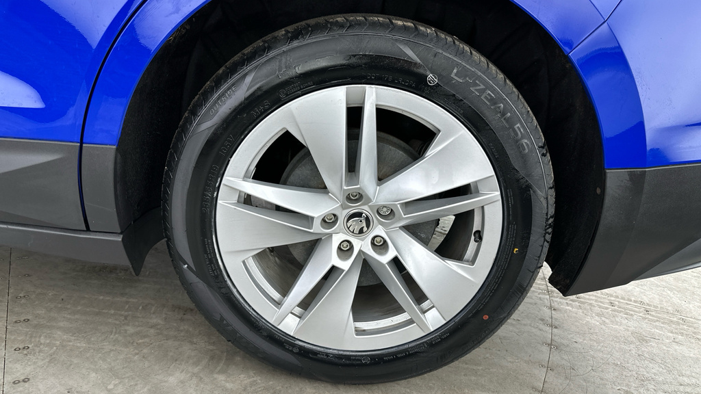 Skoda ENYAQ 60 Blue #23