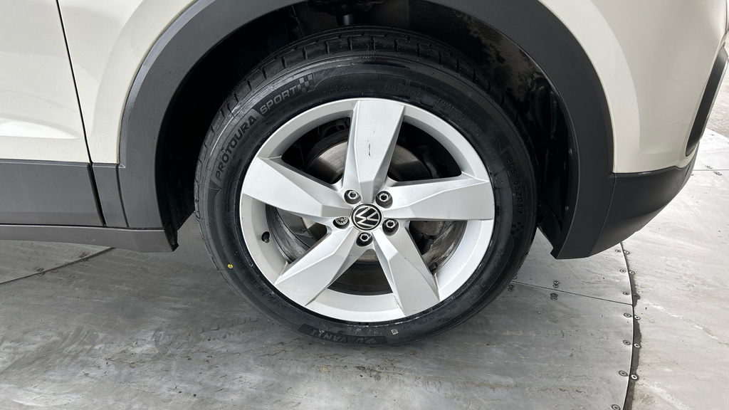 Volkswagen T-Cross 1.0 Tsi 95Ps Active Hatchback Silver #27