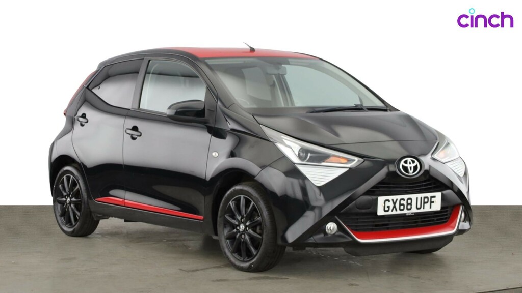 Toyota Aygo X X-plore Grey #1