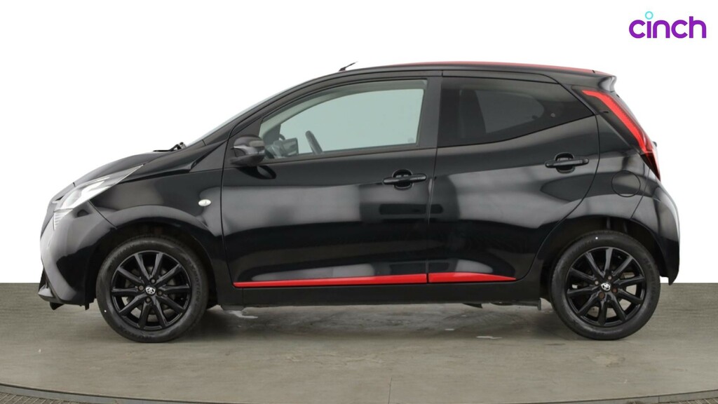 Toyota Aygo X X-plore Grey #6