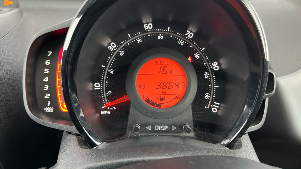 Toyota Aygo X X-plore Grey #21