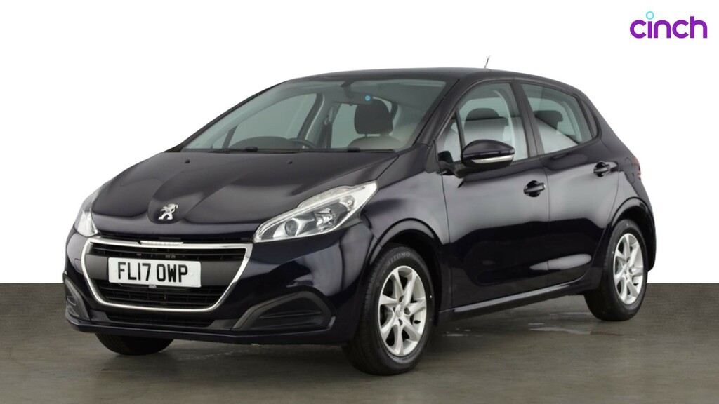 Peugeot 208 Black Edition White #7