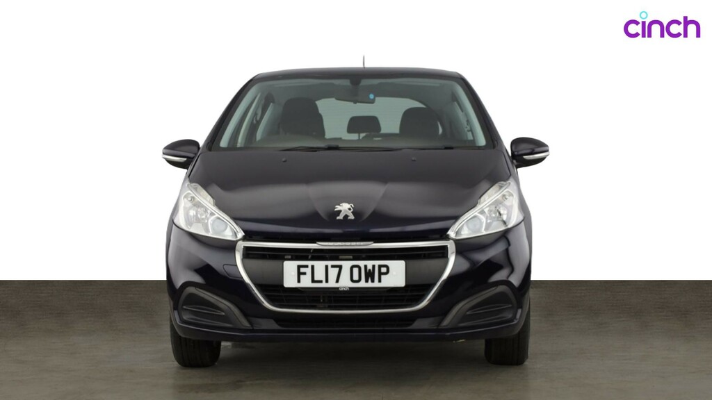 Peugeot 208 Black Edition White #8
