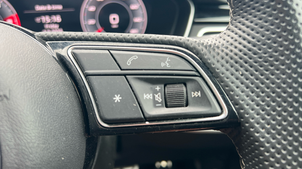 Audi A4 Avant 35 Tfsi Black Edition S Tronic Blue #27