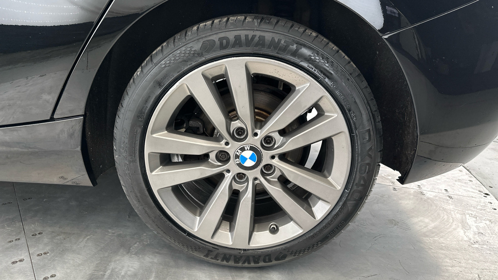 BMW 1 Series 116D M Sport Blue #22
