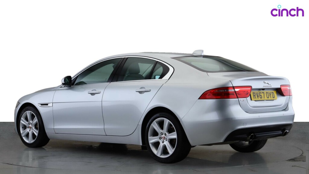 Jaguar XE 2.0D 180 R-sport Black #7