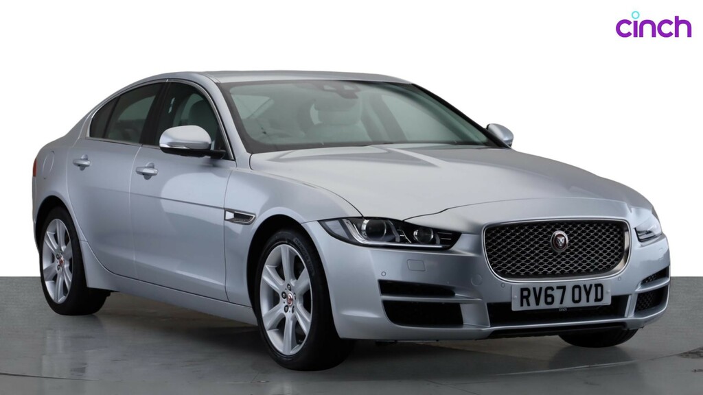 Jaguar XE 2.0D 180 R-sport Black #1
