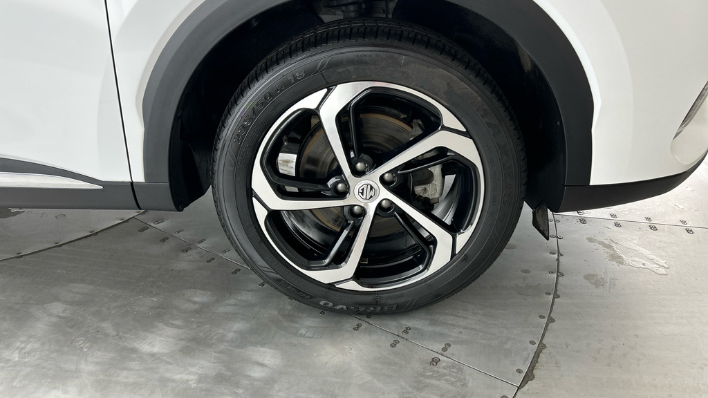 MG HS 1.5 T-gdi 16.6Kwh Se Euro 6 Ss Silver #25