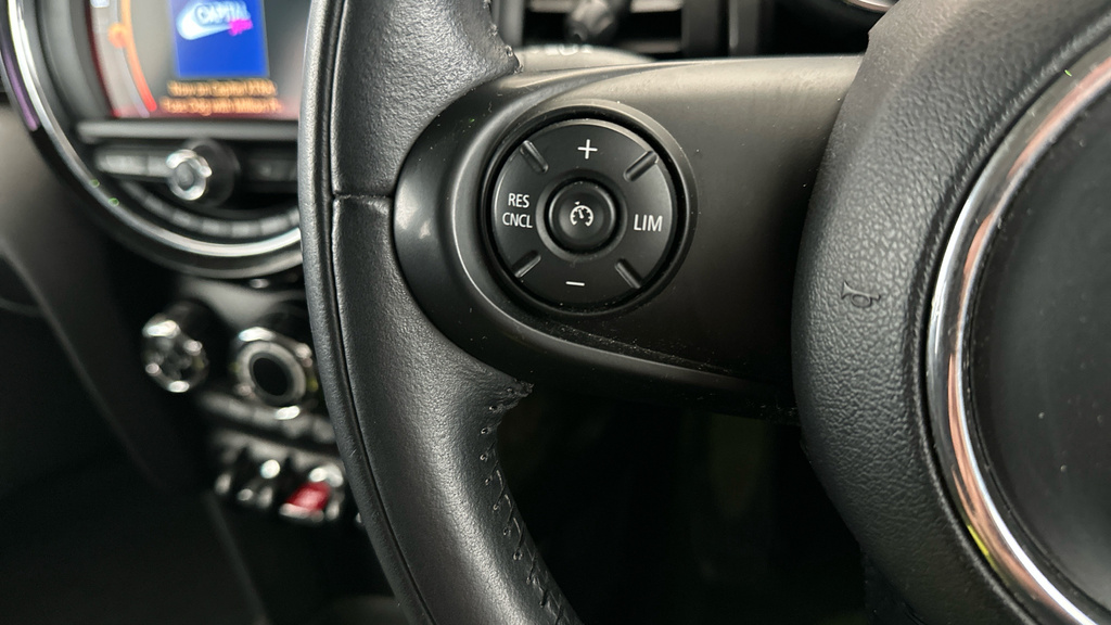 Mini Hatch Mini Used F55 Mini 5-Door Hatch Cooper Sport Lci Black #14