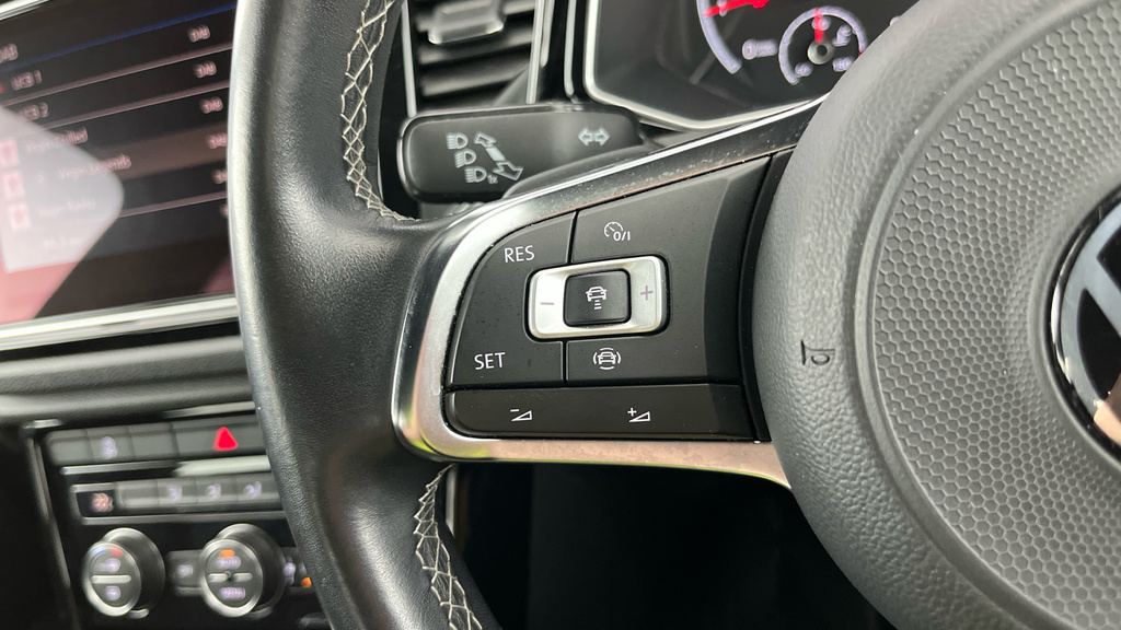 Volkswagen T-Roc 1.5 Tsi Active 150Ps Evo Grey #14