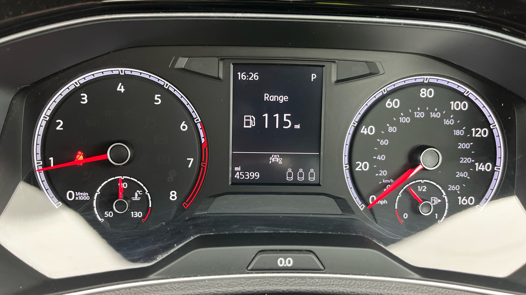 Volkswagen T-Roc 1.5 Tsi Active 150Ps Evo Grey #17