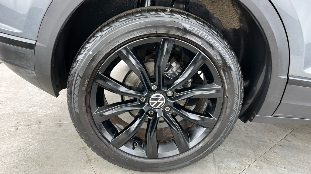 Volkswagen T-Roc 1.5 Tsi Active 150Ps Evo Grey #23