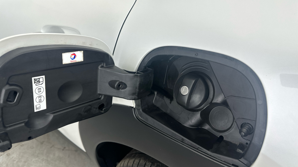 Citroen C4 Cactus 1.5Bluehdi Flair Blue #31