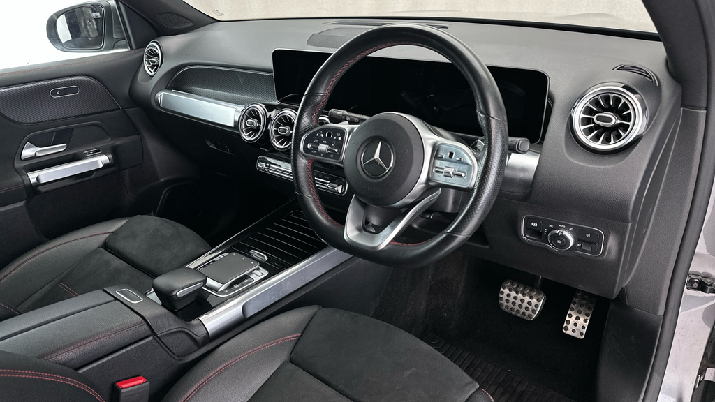 Mercedes-Benz GLB Class Glb 220 Amg Line Premium D 4Matic White #13