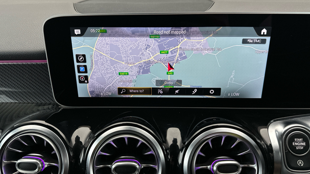 Mercedes-Benz GLB Class Glb 220 Amg Line Premium D 4Matic White #20