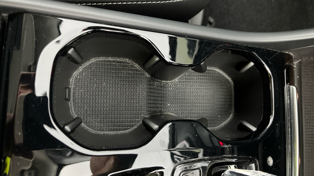 Volvo XC40 T3 Momentum Pro Front Parking Sensors Black #12