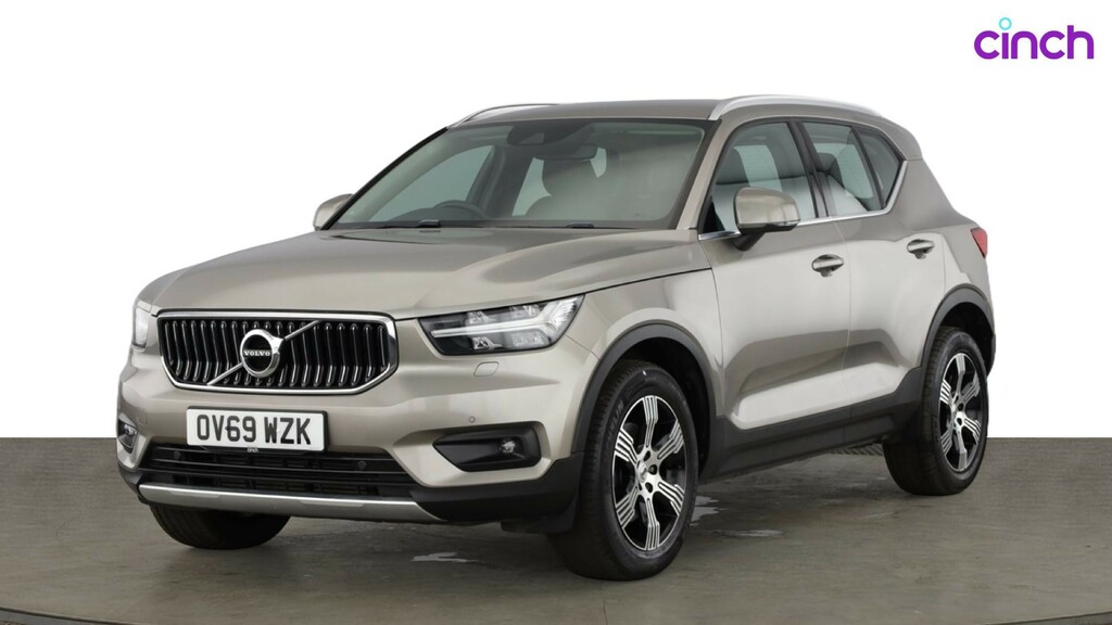 Volvo XC40 T3 Momentum Pro Front Parking Sensors Black #7