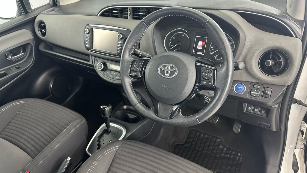 Toyota Yaris Brown #9
