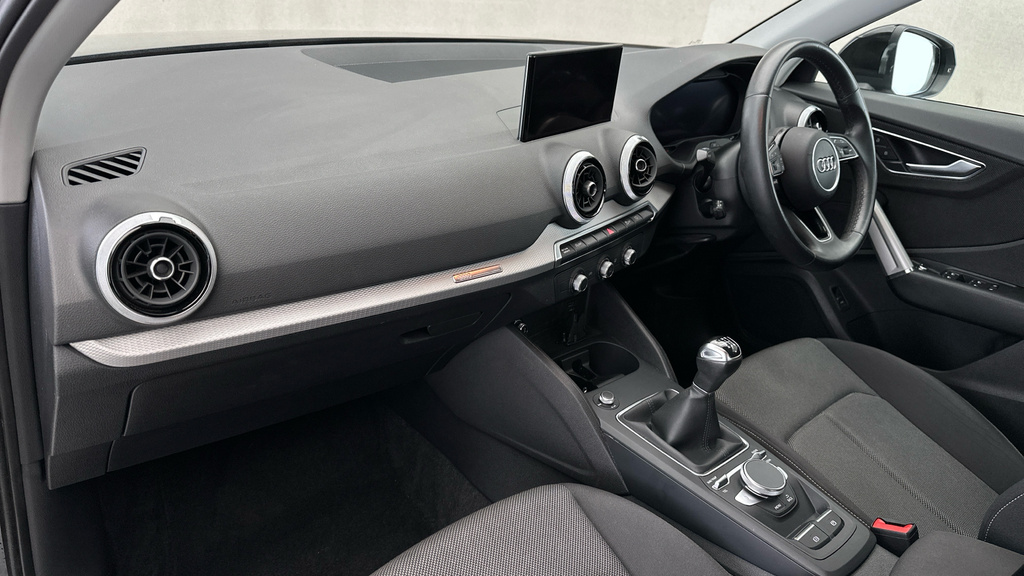 Audi Q2 Q2 35 Tfsi S Line S Tronic Grey #12